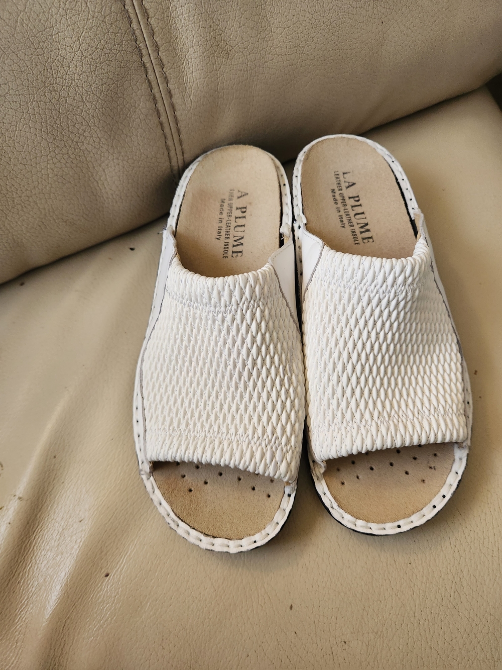 La Plume Women’s Cream Woven Slide Sandals